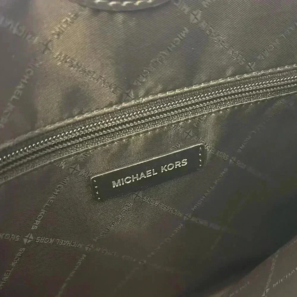 Michael Kors Sheila Large Signature Logo and Metallic Tote Bag Black - Picture 8 of 10